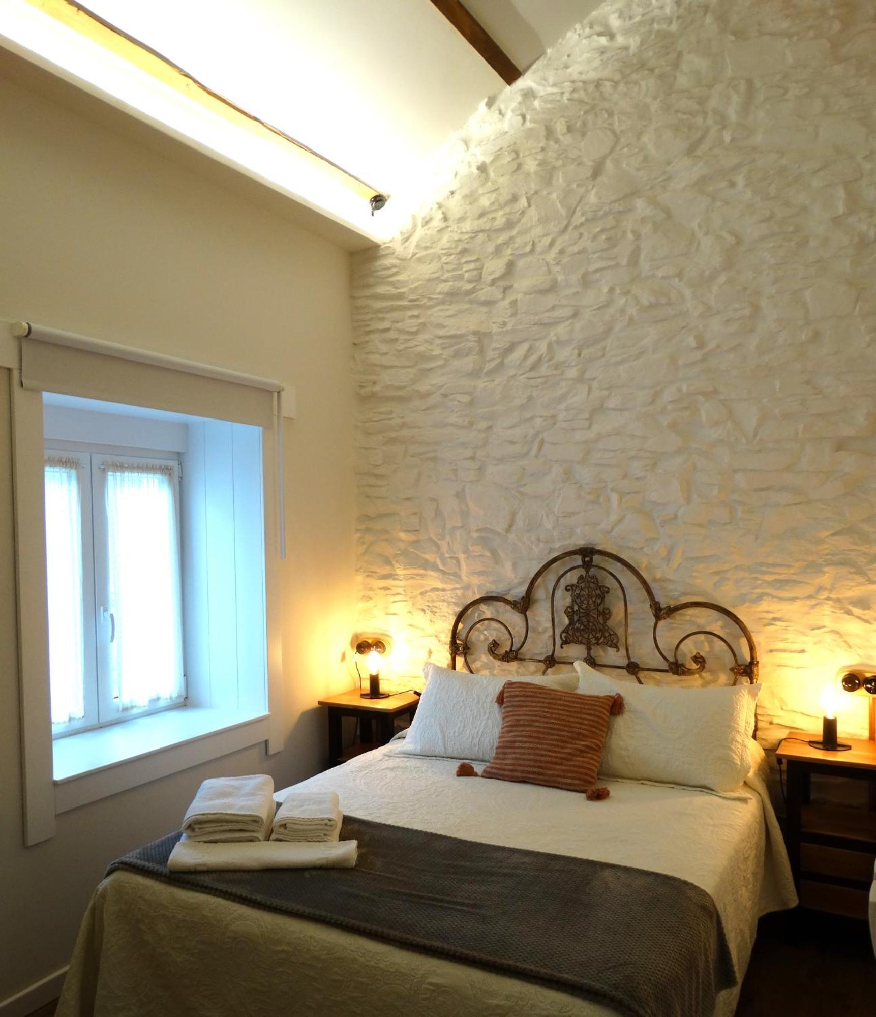 Apartamentos Minas De Silvarosa Viveiro Esterno foto